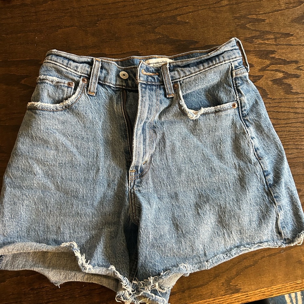 Abercrombie & Fitch The Dad Short